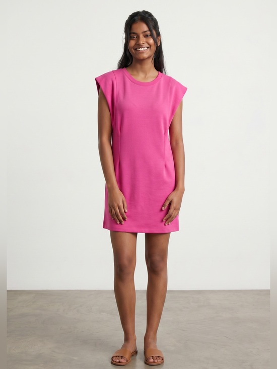 Cable & Gauge Dresses & Skirts - Cable & Gauge Sport sleeveless split neck dress. GUC Size Medium